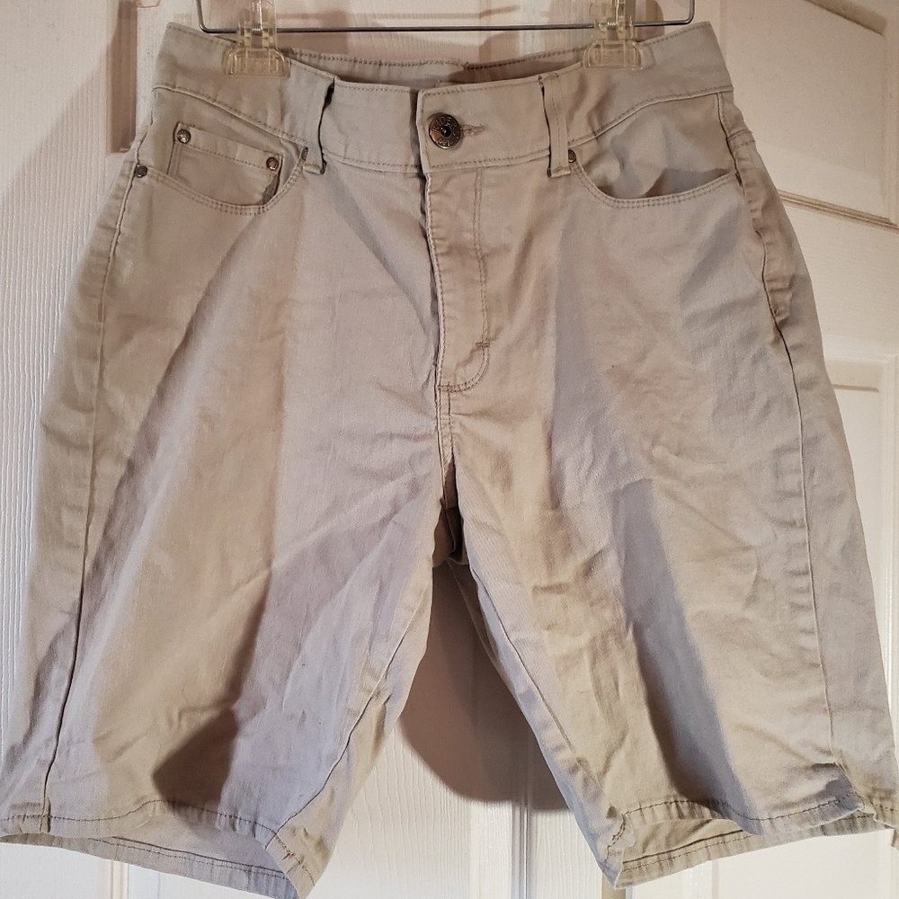 Khaki shorts